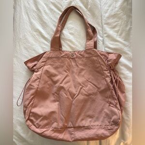 Pink lululemon bag
